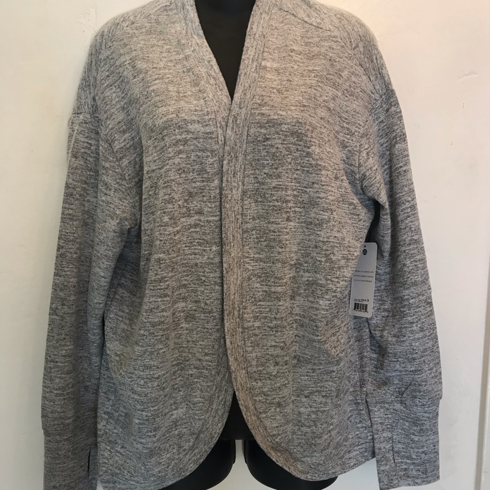 NWT APANA CARDIGAN ALL SIZE